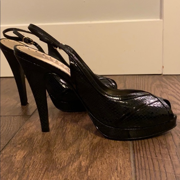 BCBGirls black peep toe slingback 3” heels 7.5 - Picture 7 of 7
